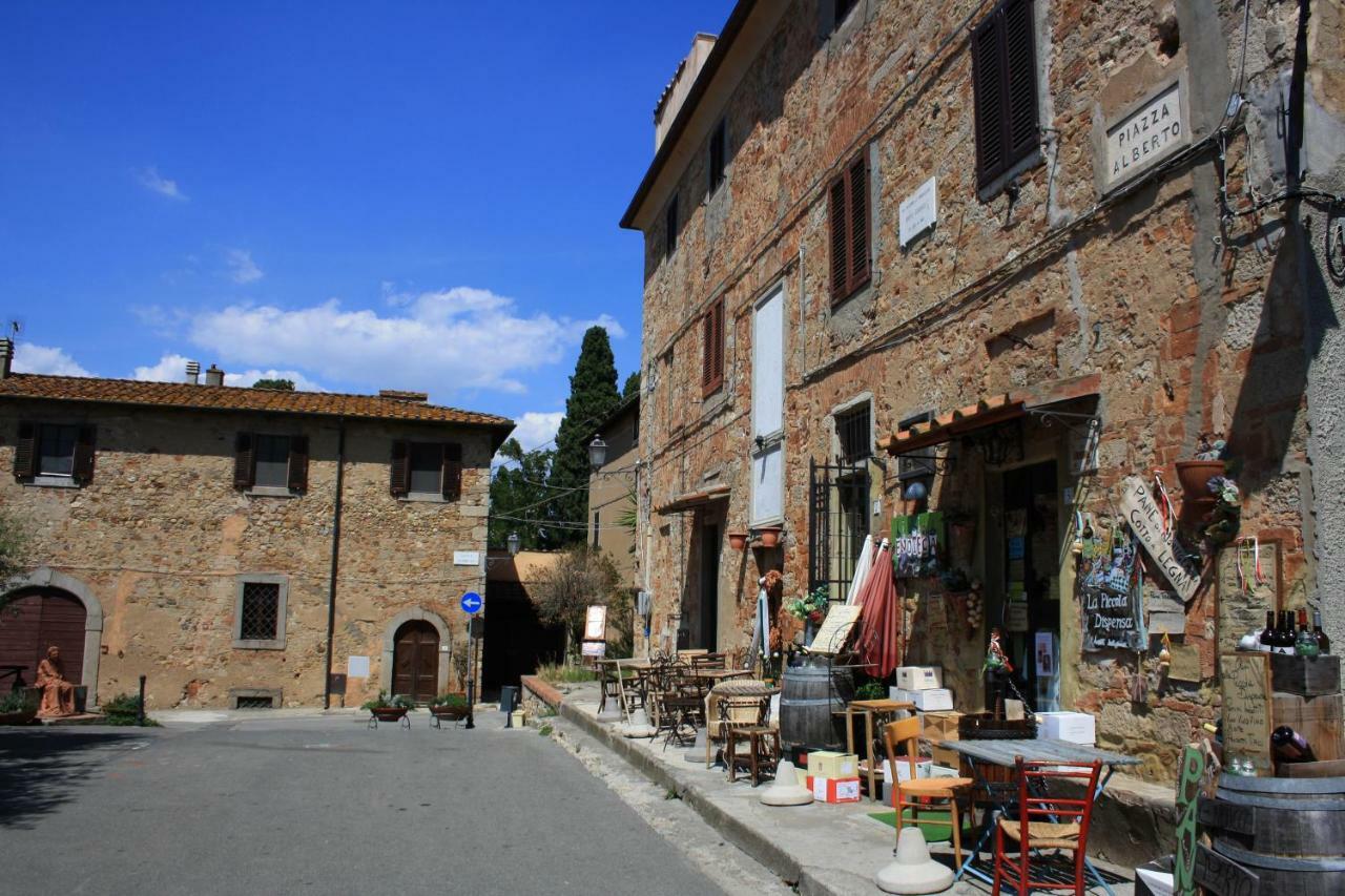 Strada Giulia 16 Hotel Bolgheri Luaran gambar